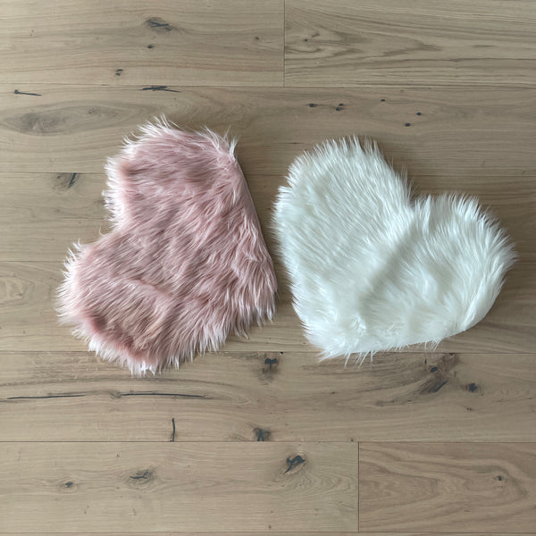 Fluffy Heart Mat